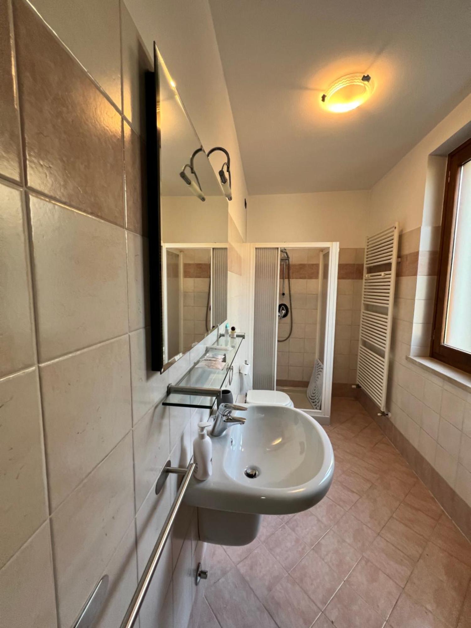 דסנזאנו דל גארדה Magic Desenzano Apartment מראה חיצוני תמונה