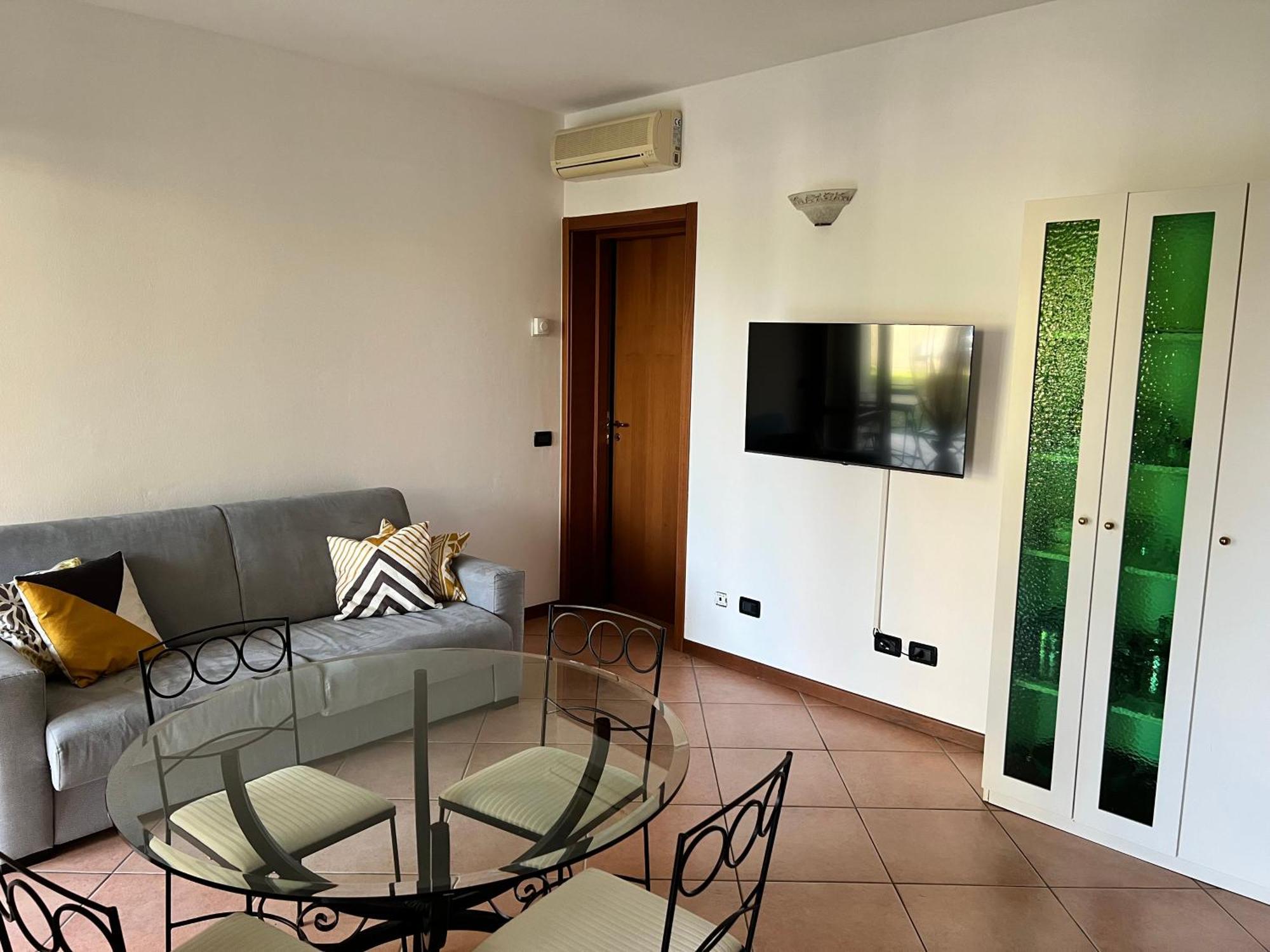 דסנזאנו דל גארדה Magic Desenzano Apartment מראה חיצוני תמונה